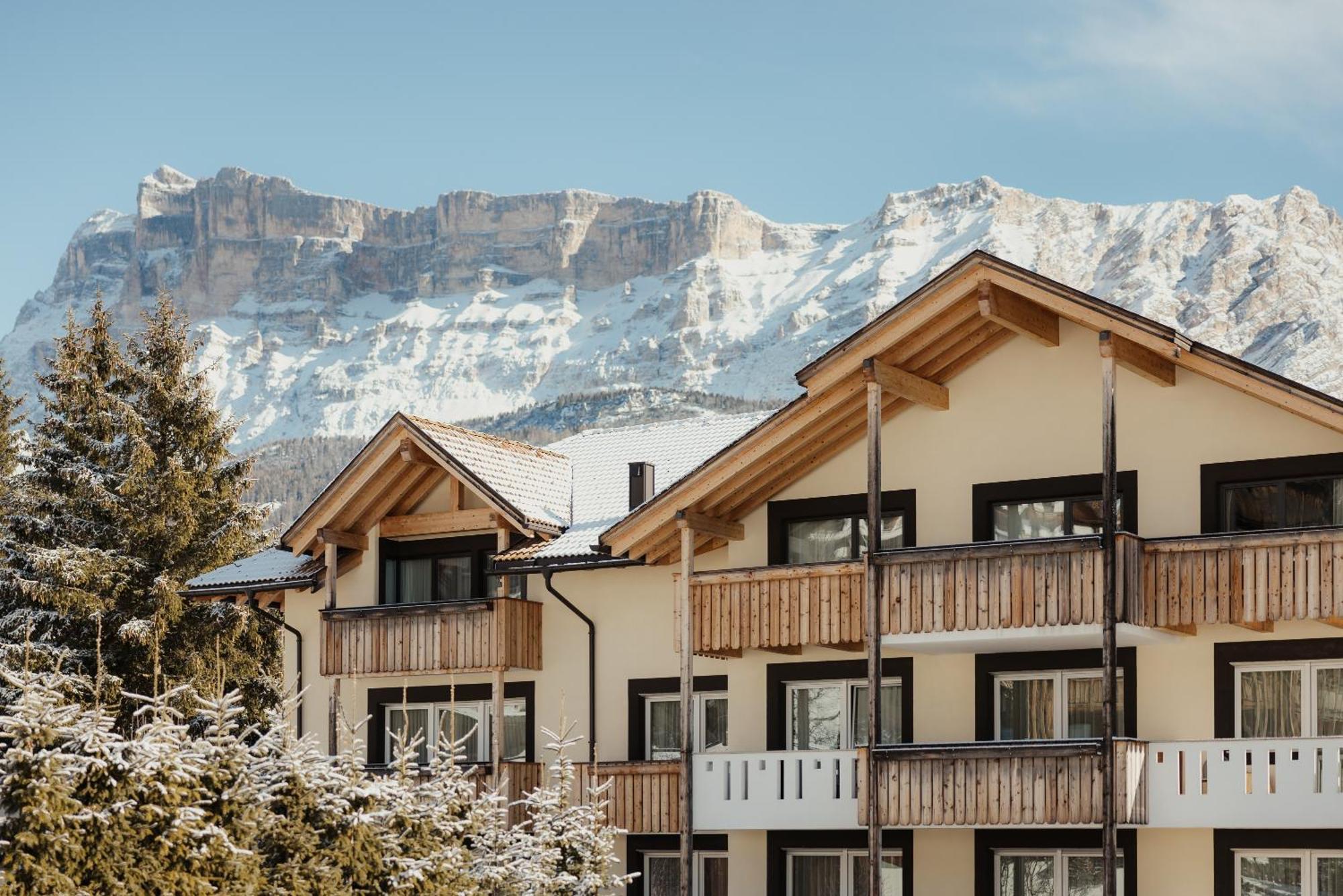 Hotel Antines La Villa  Exteriör bild